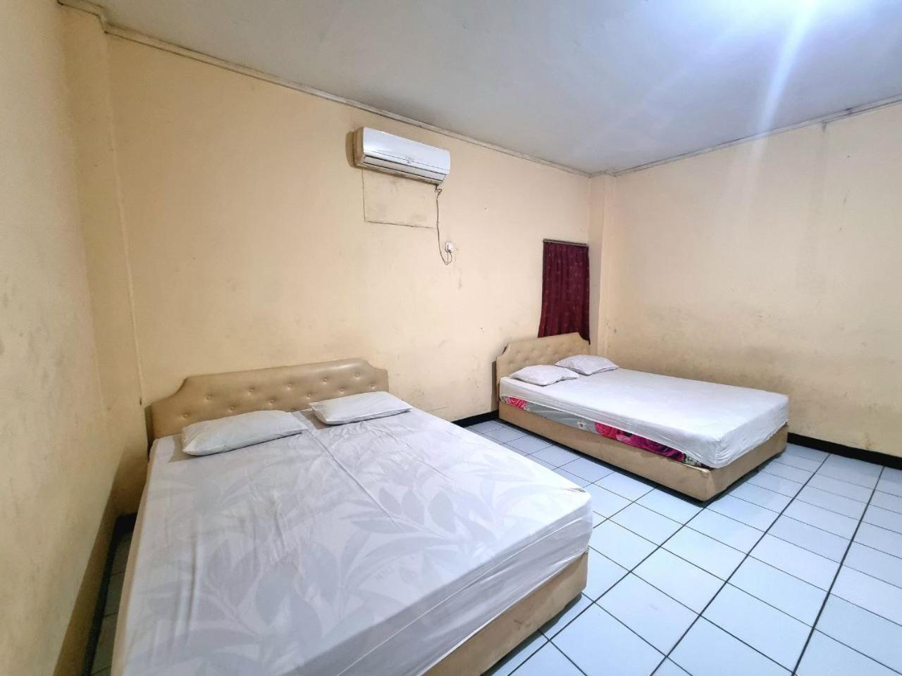 Hotel Harapan Jaya Джакарта Екстер'єр фото